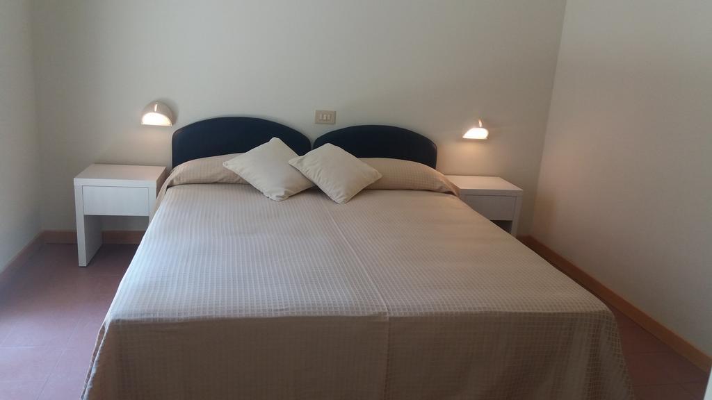 Hotel Fedora Rimini Esterno foto